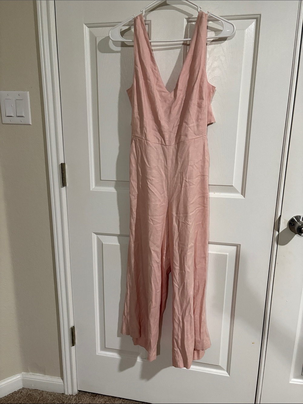 Blush Pink V-Neck Wide-Leg Jumpsuit with tie back
